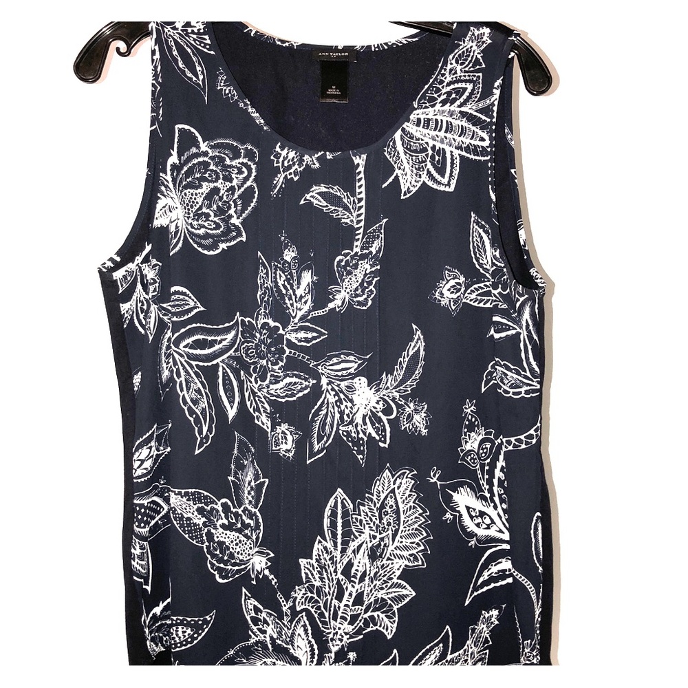 Ann Taylor Sleeveless Top NWOT